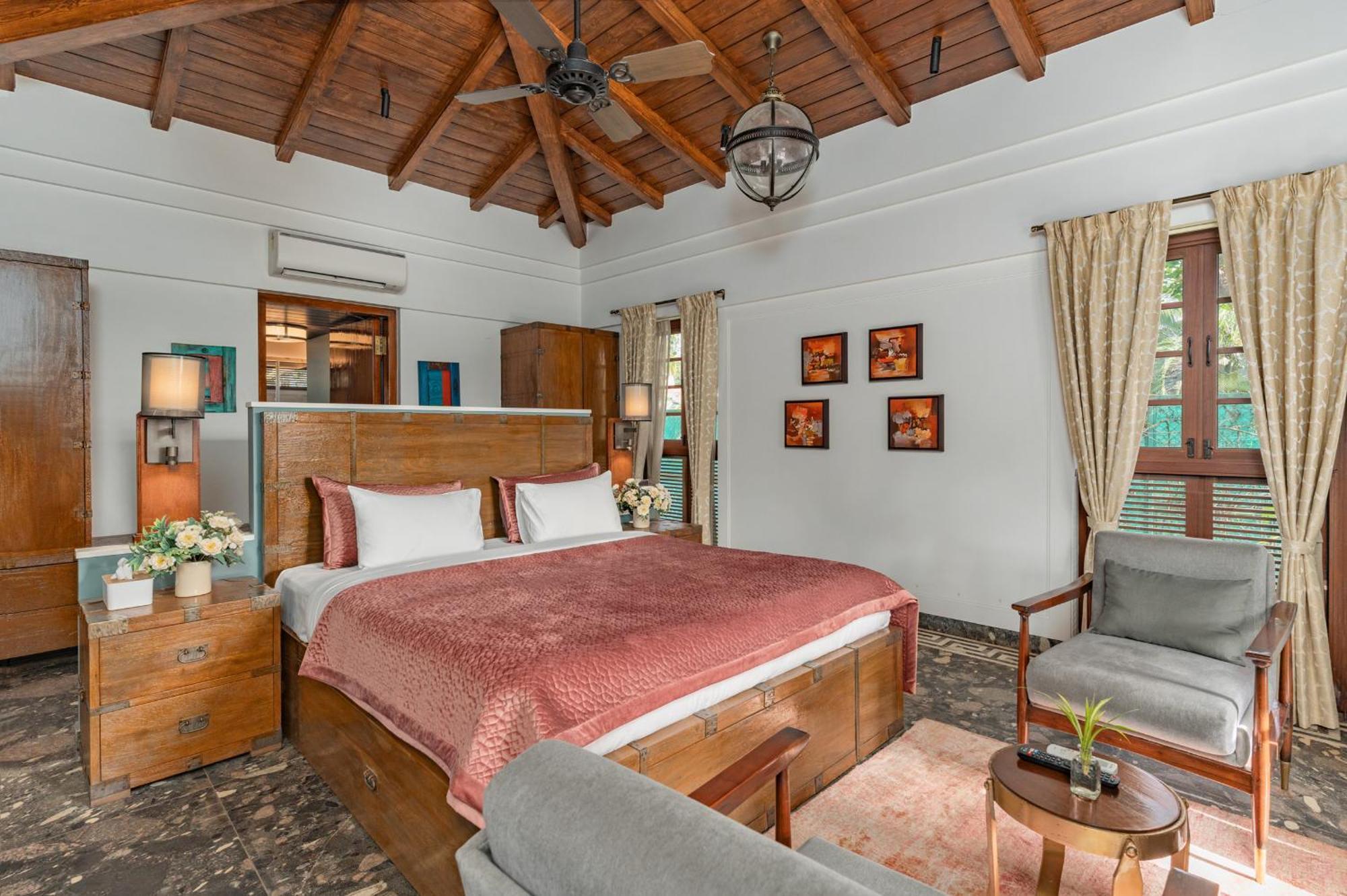 Azara Beach House - 5 Bhk Designer Villa, Candolim Beach Buitenkant foto