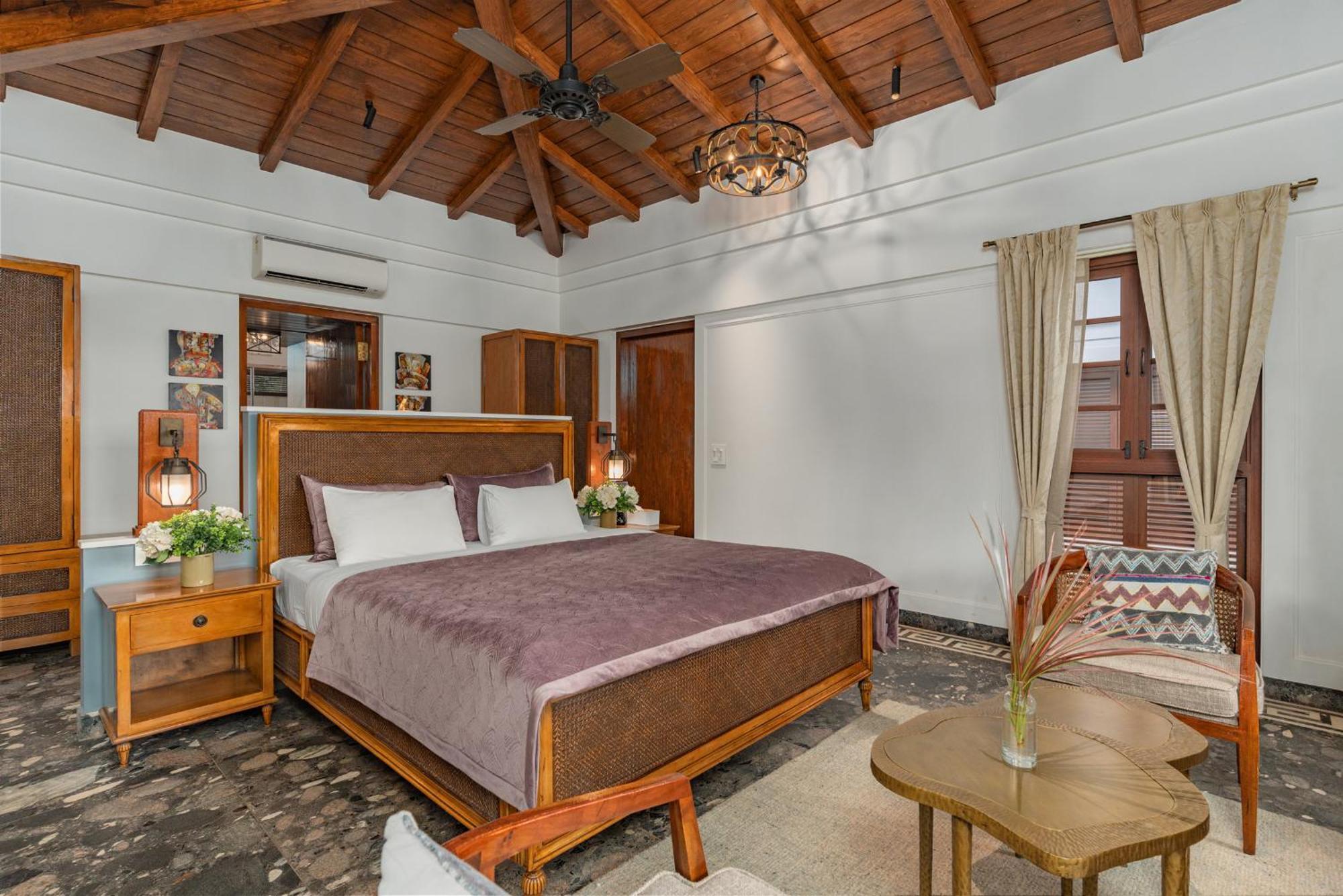 Azara Beach House - 5 Bhk Designer Villa, Candolim Beach Buitenkant foto