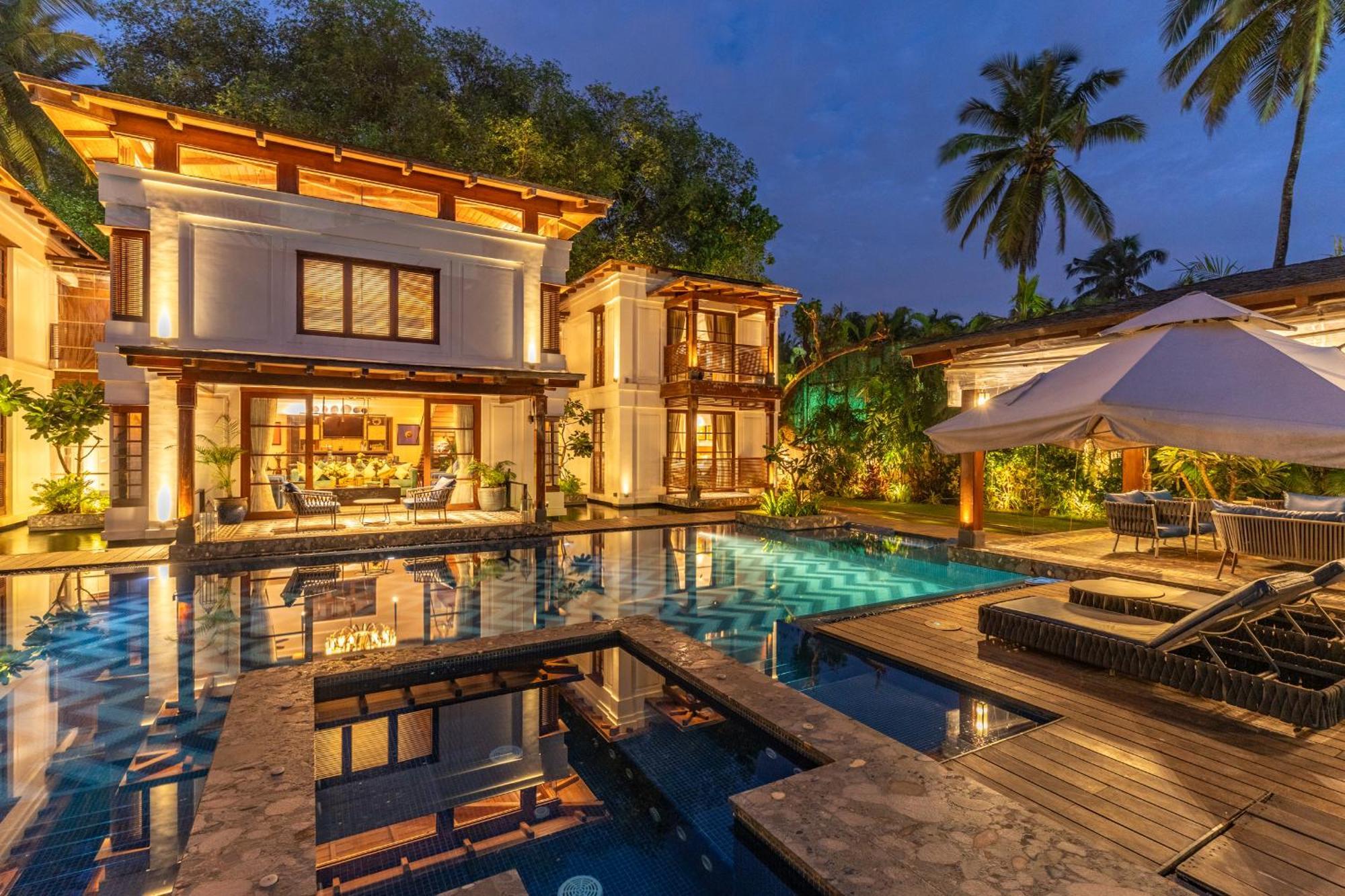 Azara Beach House - 5 Bhk Designer Villa, Candolim Beach Buitenkant foto